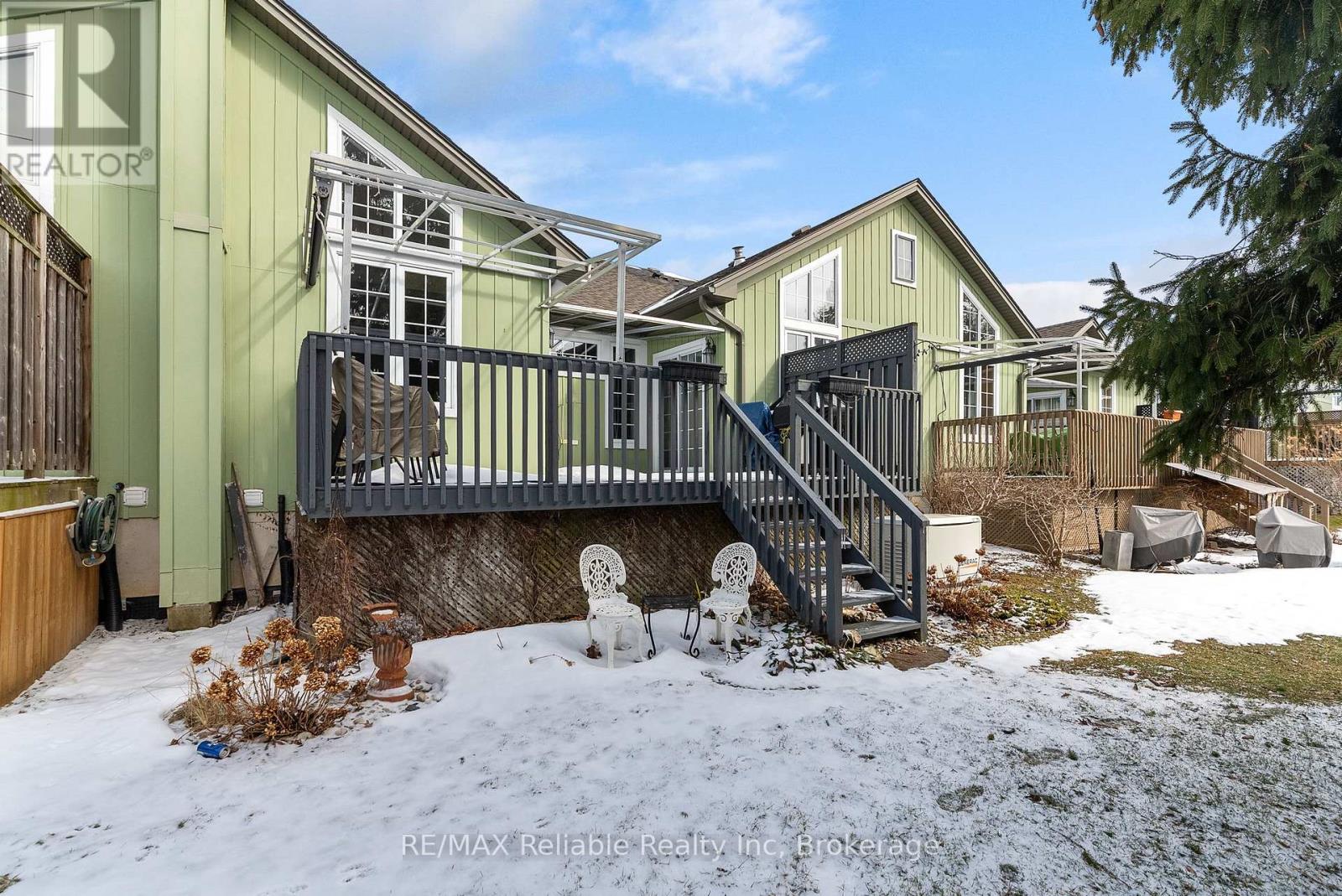 11 Oakwood Links Lane, South Huron, Ontario  N0M 1T0 - Photo 45 - X12834338