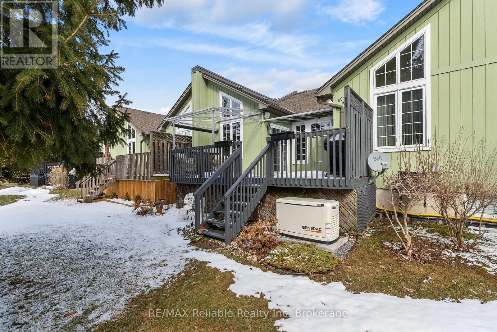 11 Oakwood Links Lane, South Huron, Ontario  N0M 1T0 - Photo 44 - X12834338