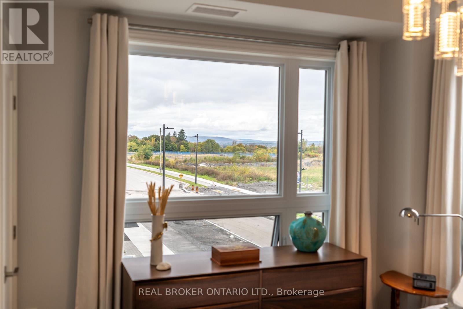 219 - 1350 Hemlock Street, Ottawa, Ontario  K1K 5C2 - Photo 12 - X12837094