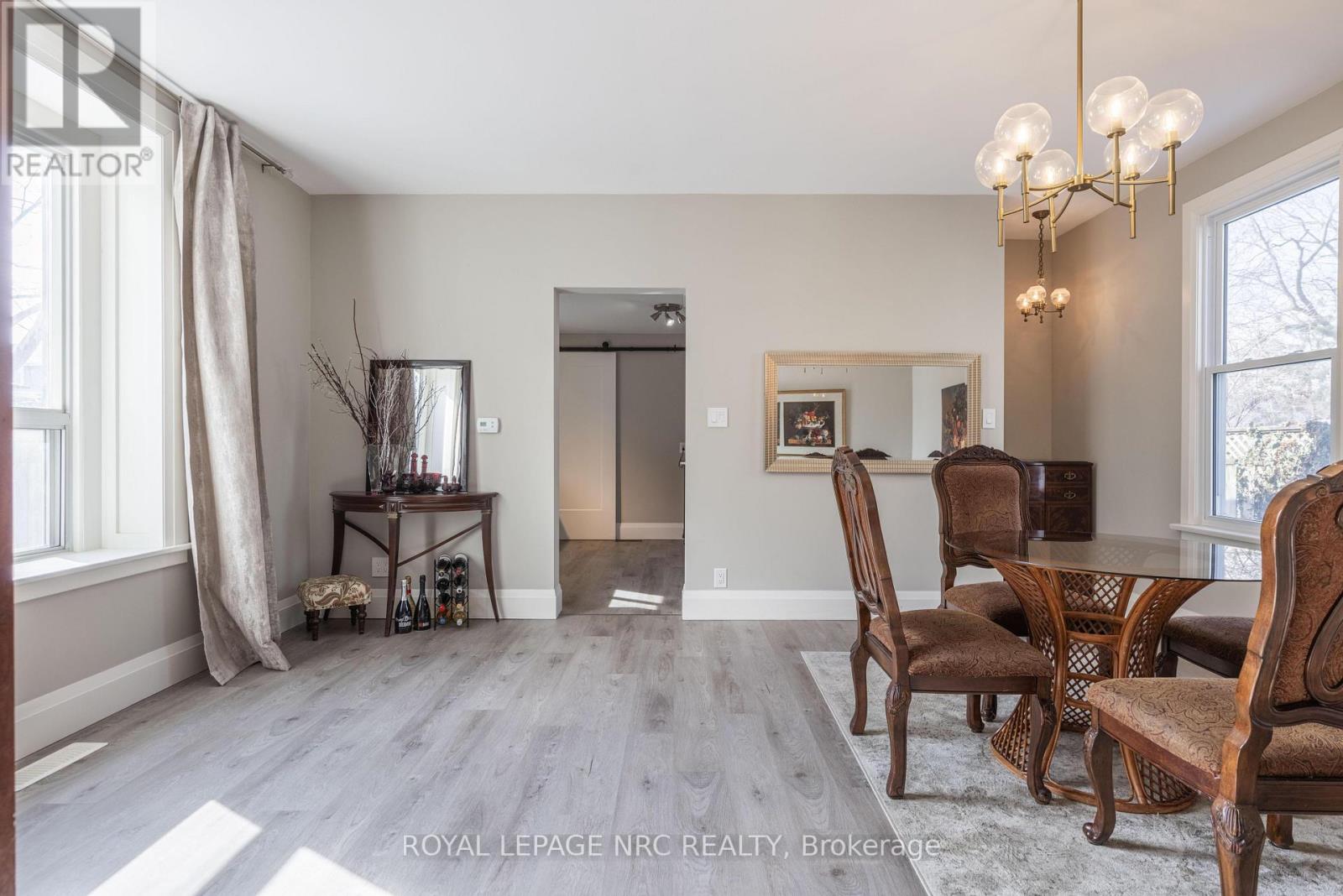 49 Welland Street S, Thorold, Ontario  L2V 2B6 - Photo 11 - X12837096