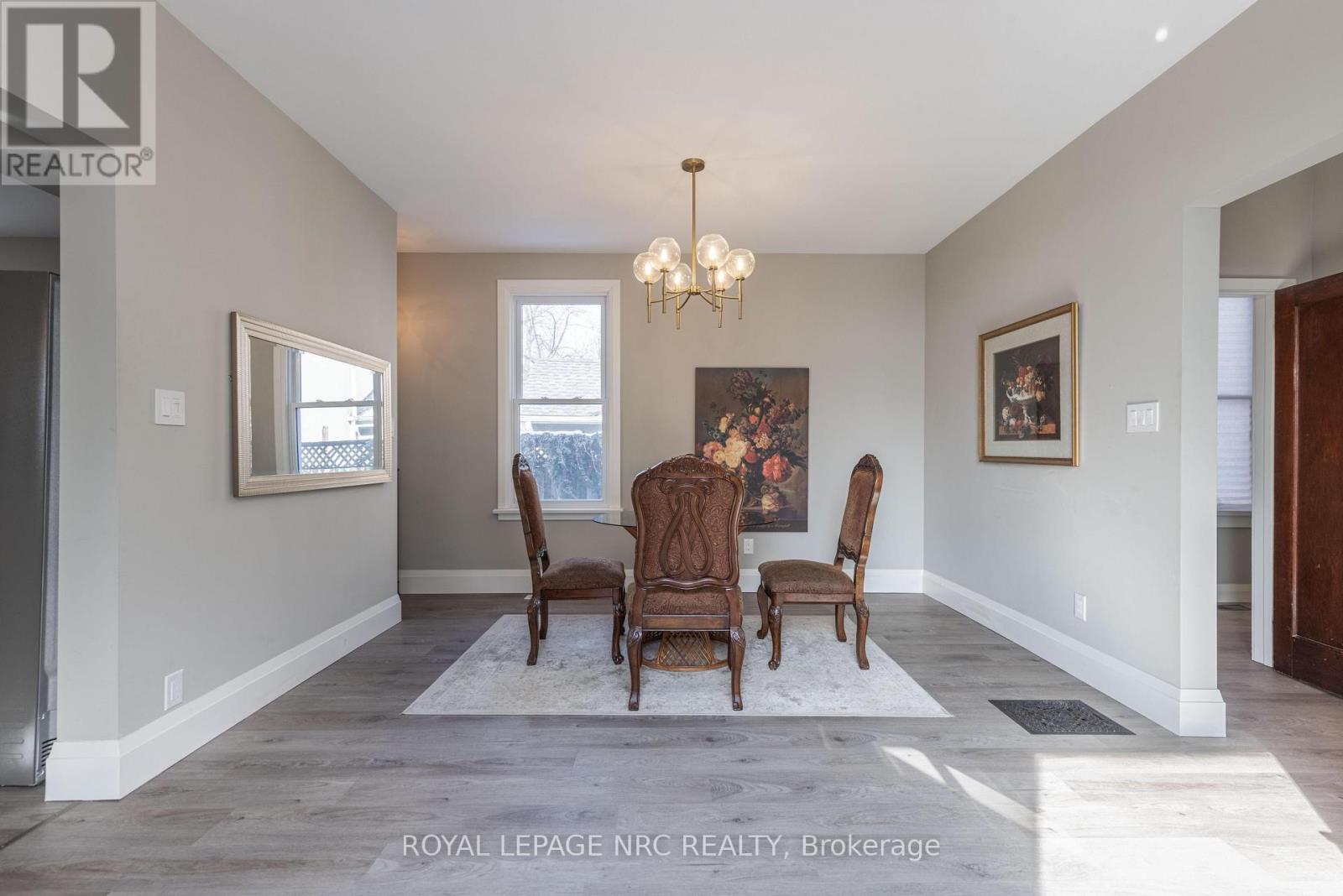 49 Welland Street S, Thorold, Ontario  L2V 2B6 - Photo 12 - X12837096