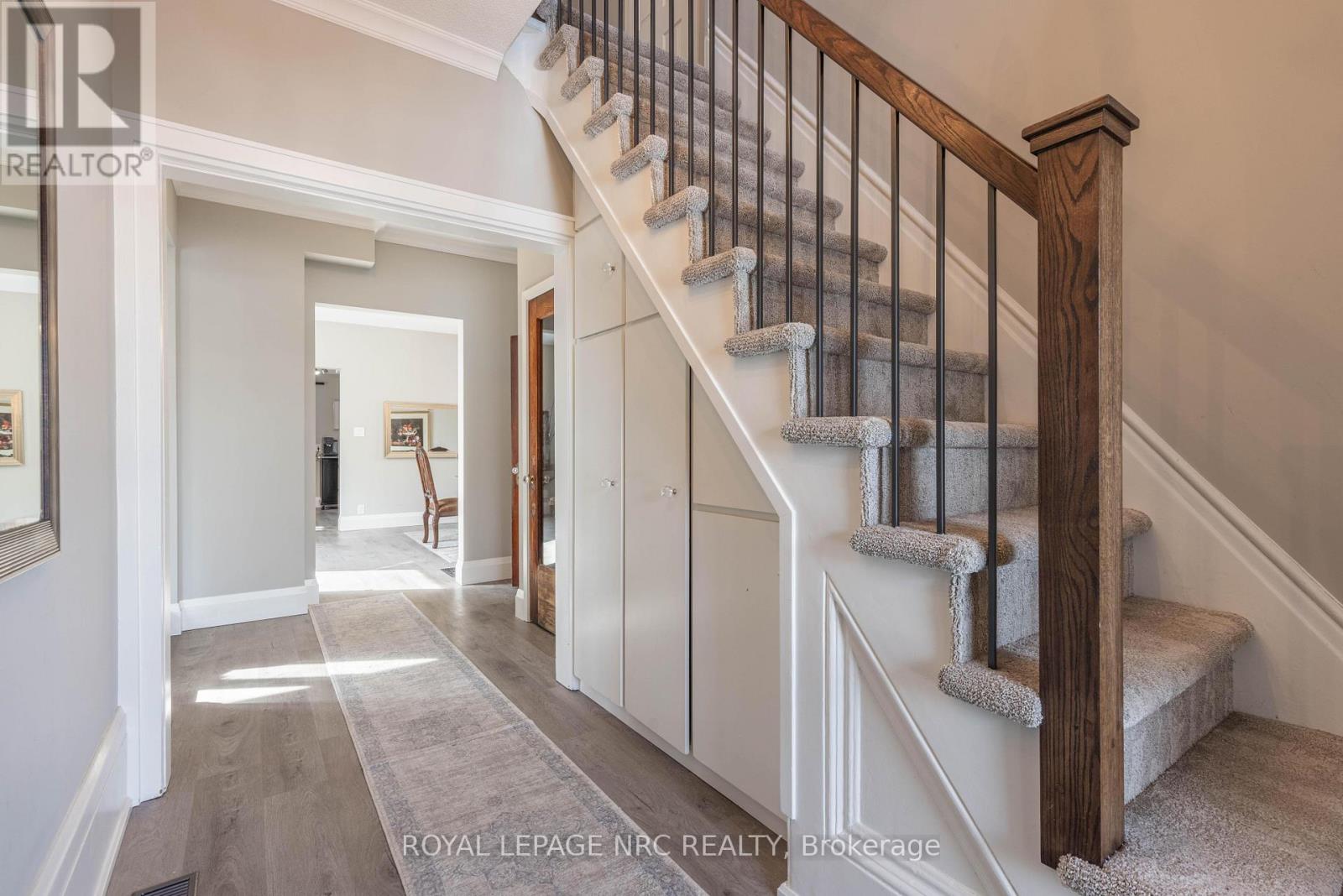 49 Welland Street S, Thorold, Ontario  L2V 2B6 - Photo 4 - X12837096