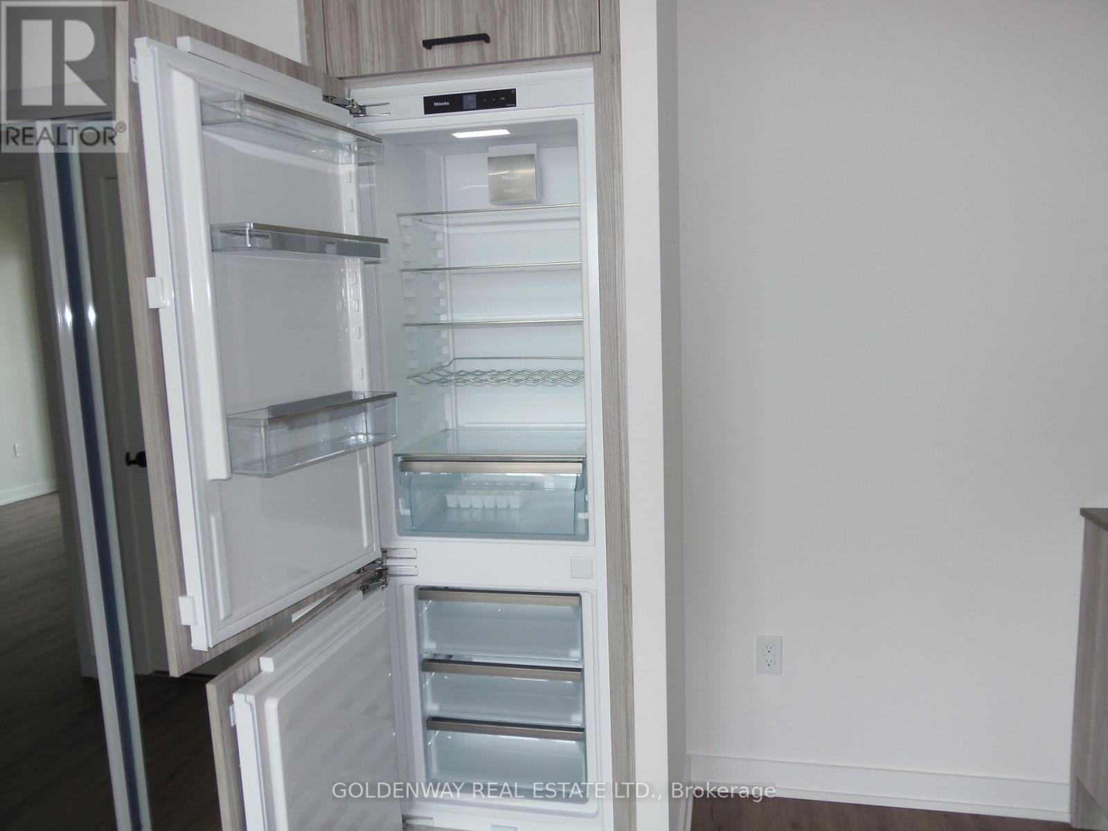 1208 - 1 Quarrington Lane, Toronto, Ontario  M3C 0S4 - Photo 10 - C12834400