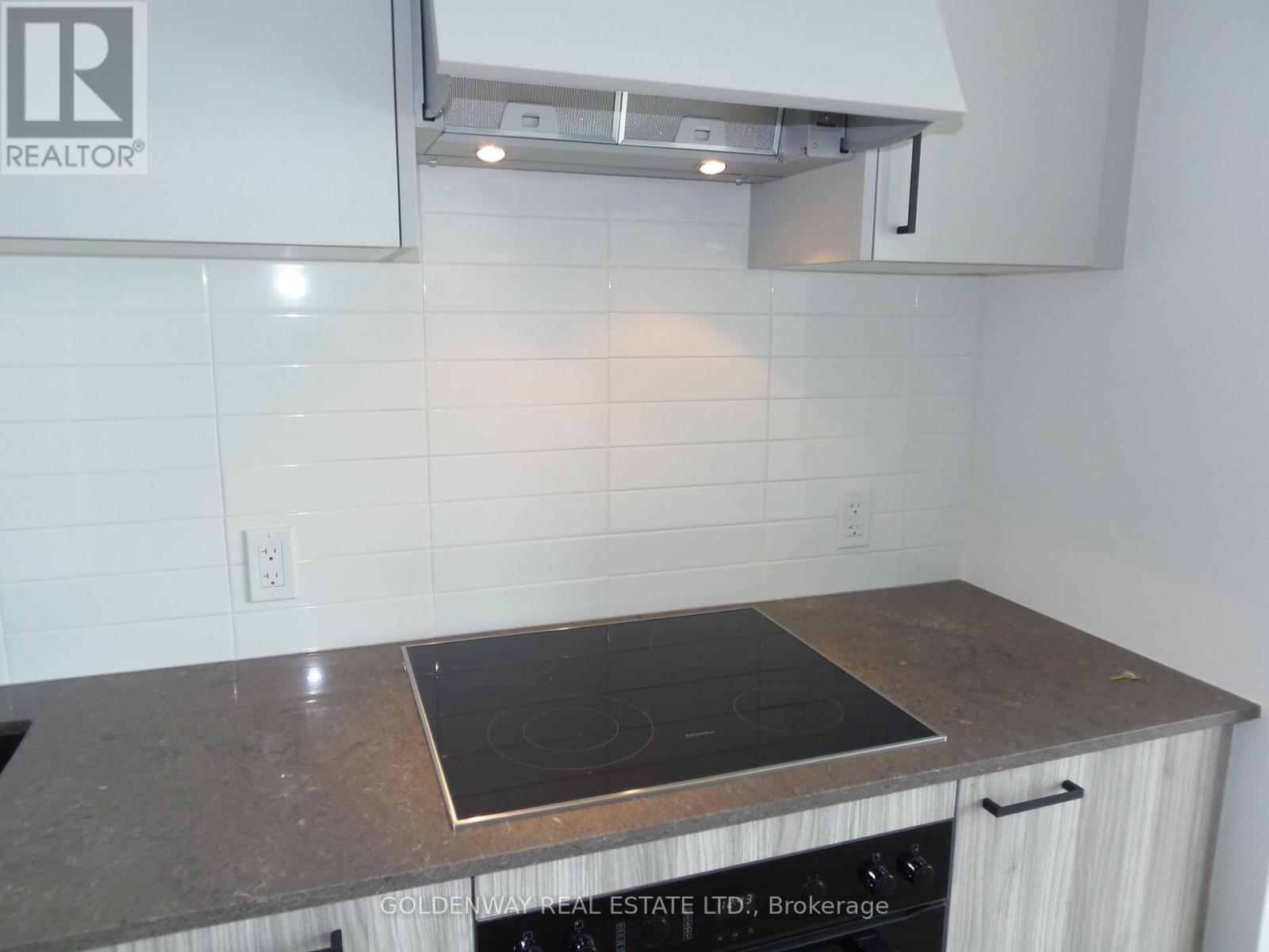 1208 - 1 Quarrington Lane, Toronto, Ontario  M3C 0S4 - Photo 9 - C12834400