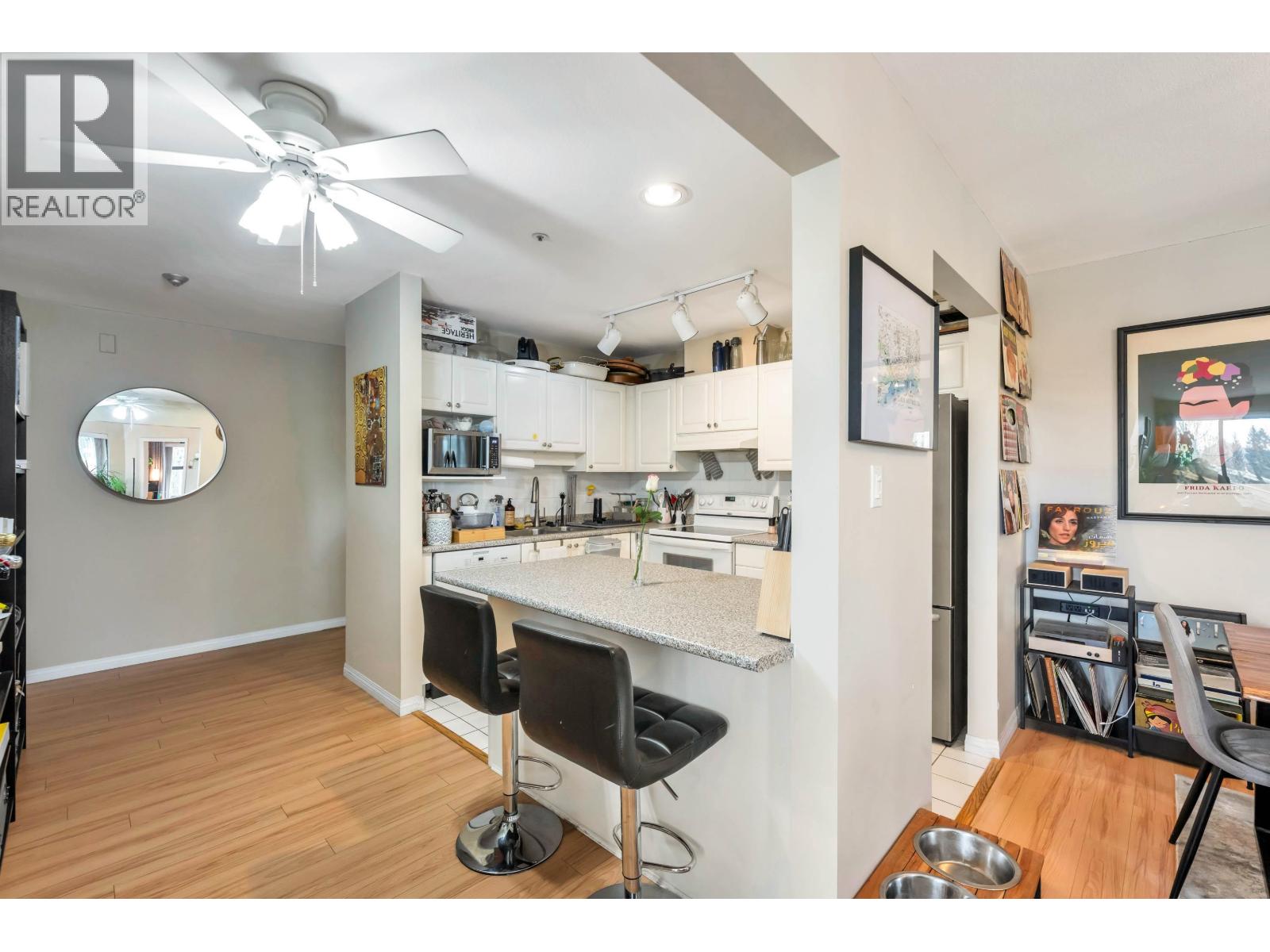 411 2968 Burlington Drive, Coquitlam, British Columbia  V3B 7N4 - Photo 10 - R3095150