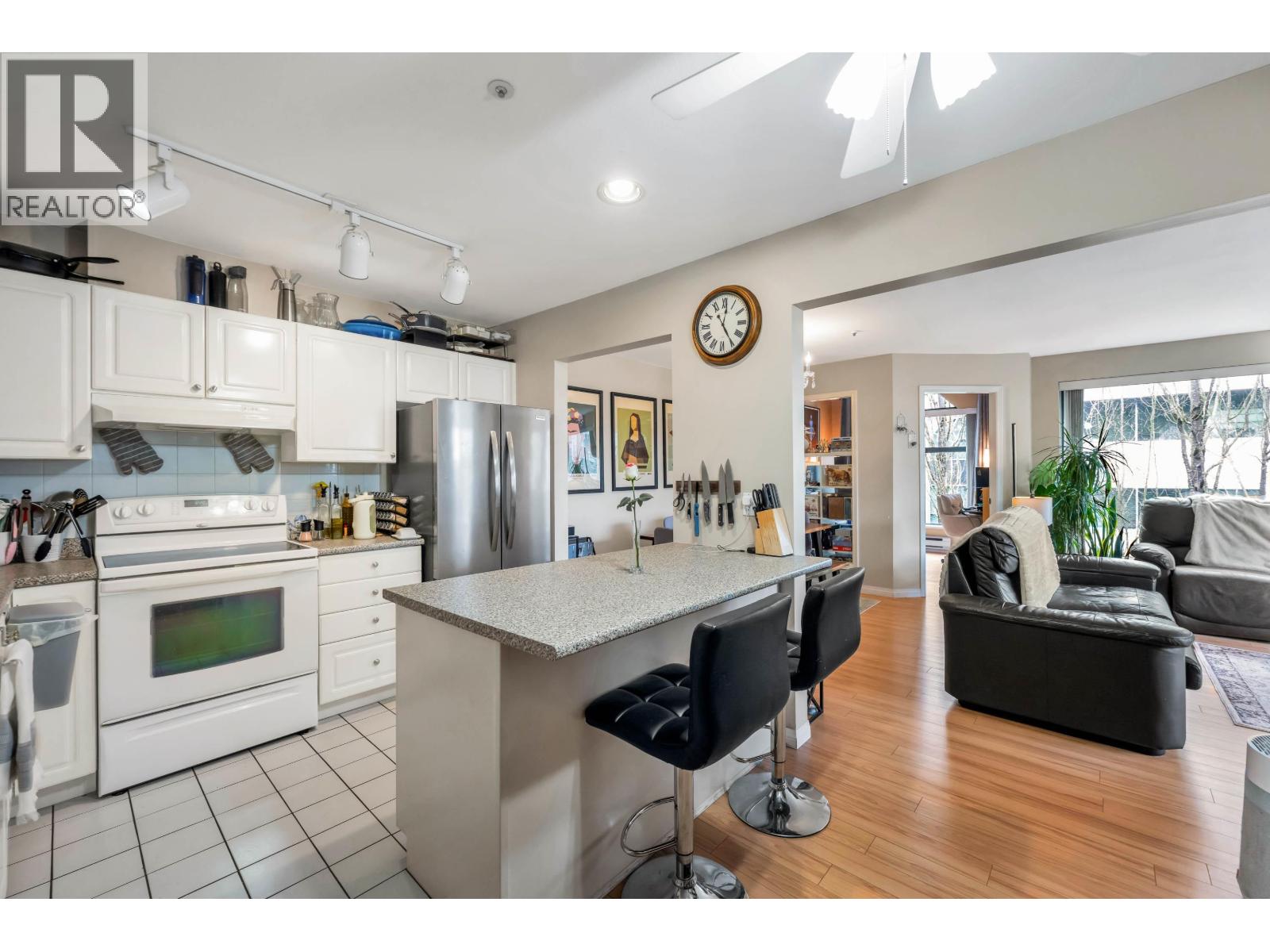 411 2968 Burlington Drive, Coquitlam, British Columbia  V3B 7N4 - Photo 11 - R3095150