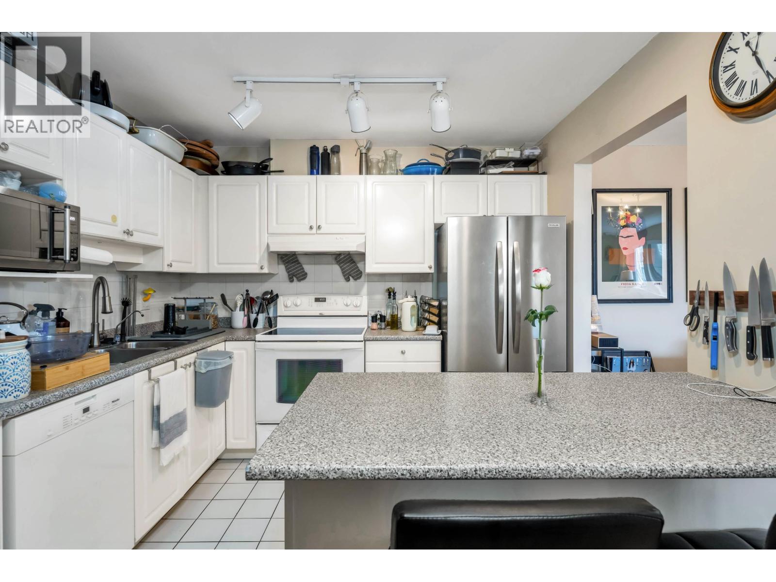 411 2968 Burlington Drive, Coquitlam, British Columbia  V3B 7N4 - Photo 12 - R3095150