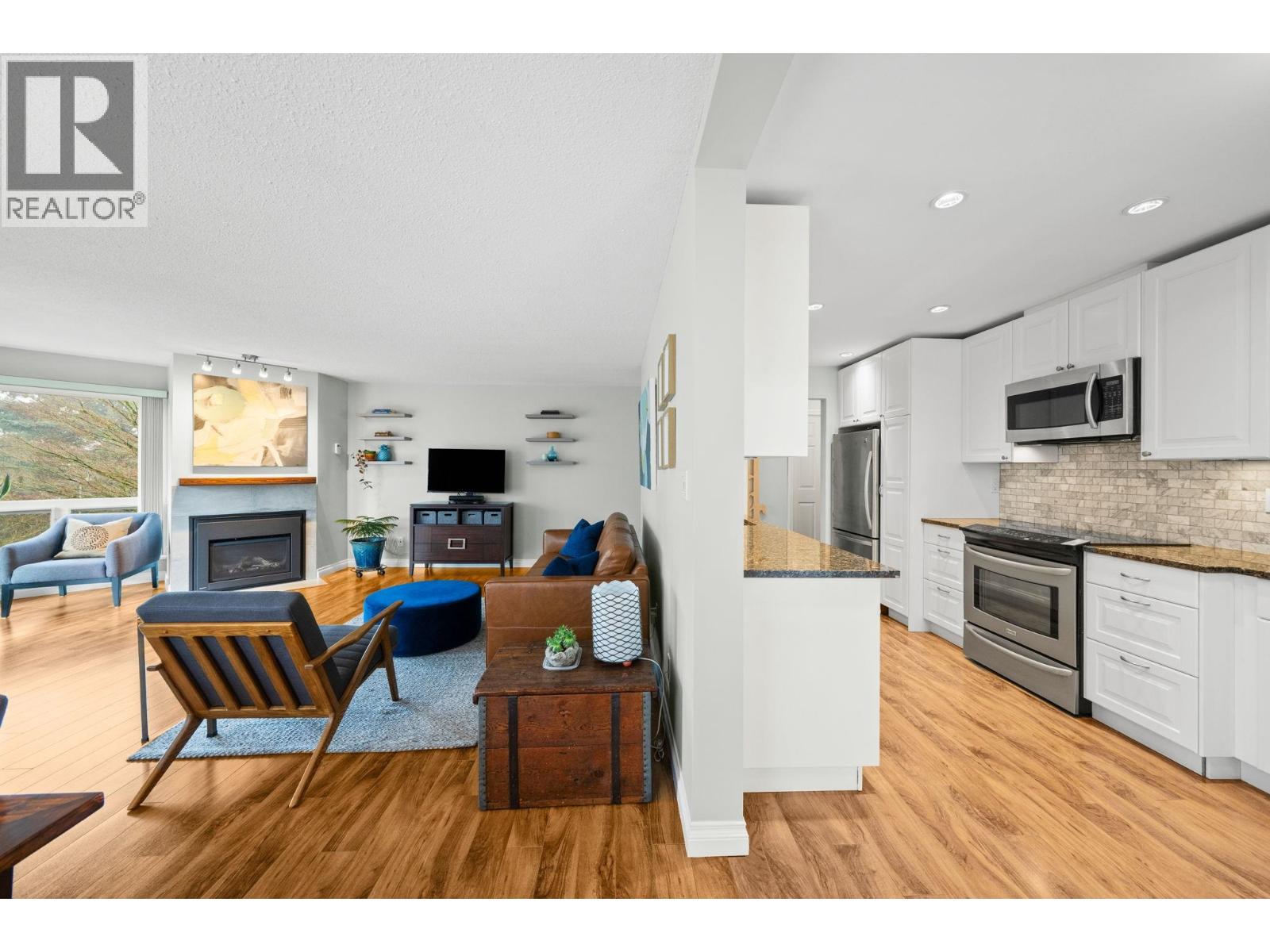 307 1240 Quayside Drive, New Westminster, British Columbia  V3M 6H1 - Photo 13 - R3095157