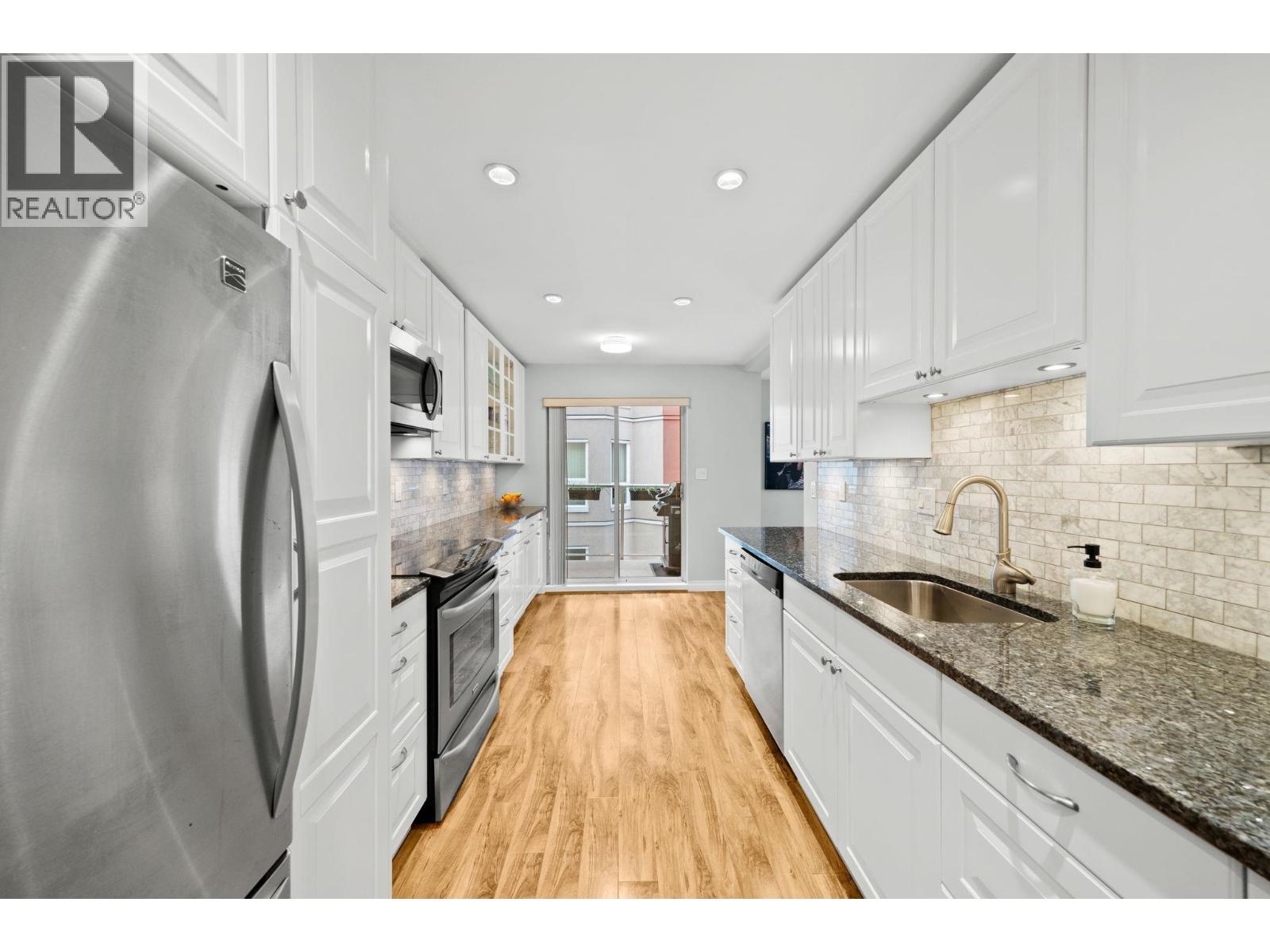 307 1240 Quayside Drive, New Westminster, British Columbia  V3M 6H1 - Photo 16 - R3095157