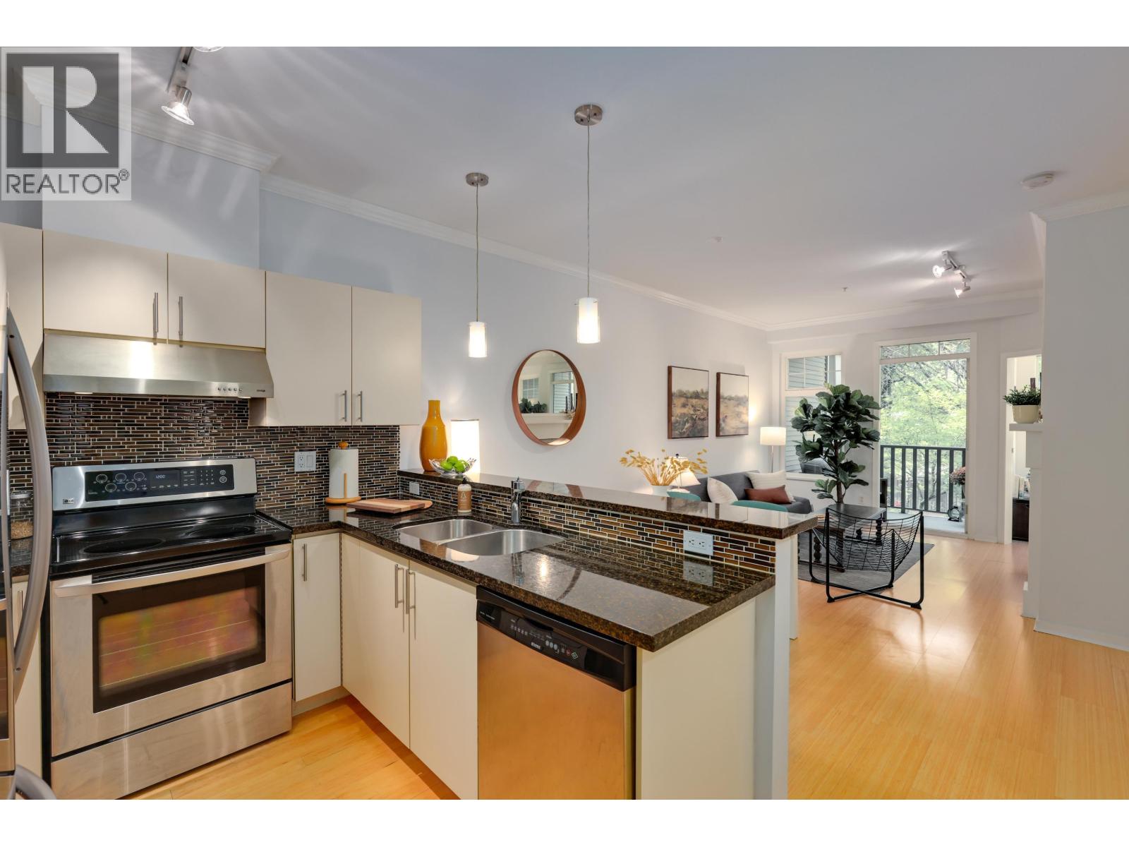 304 1388 Nelson Street, Vancouver, British Columbia  V6E 1J9 - Photo 10 - R3095161