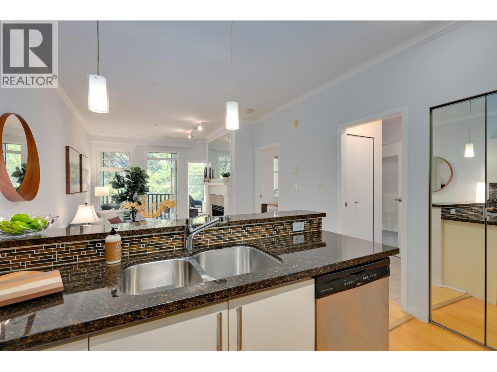 304 1388 Nelson Street, Vancouver, British Columbia  V6E 1J9 - Photo 11 - R3095161