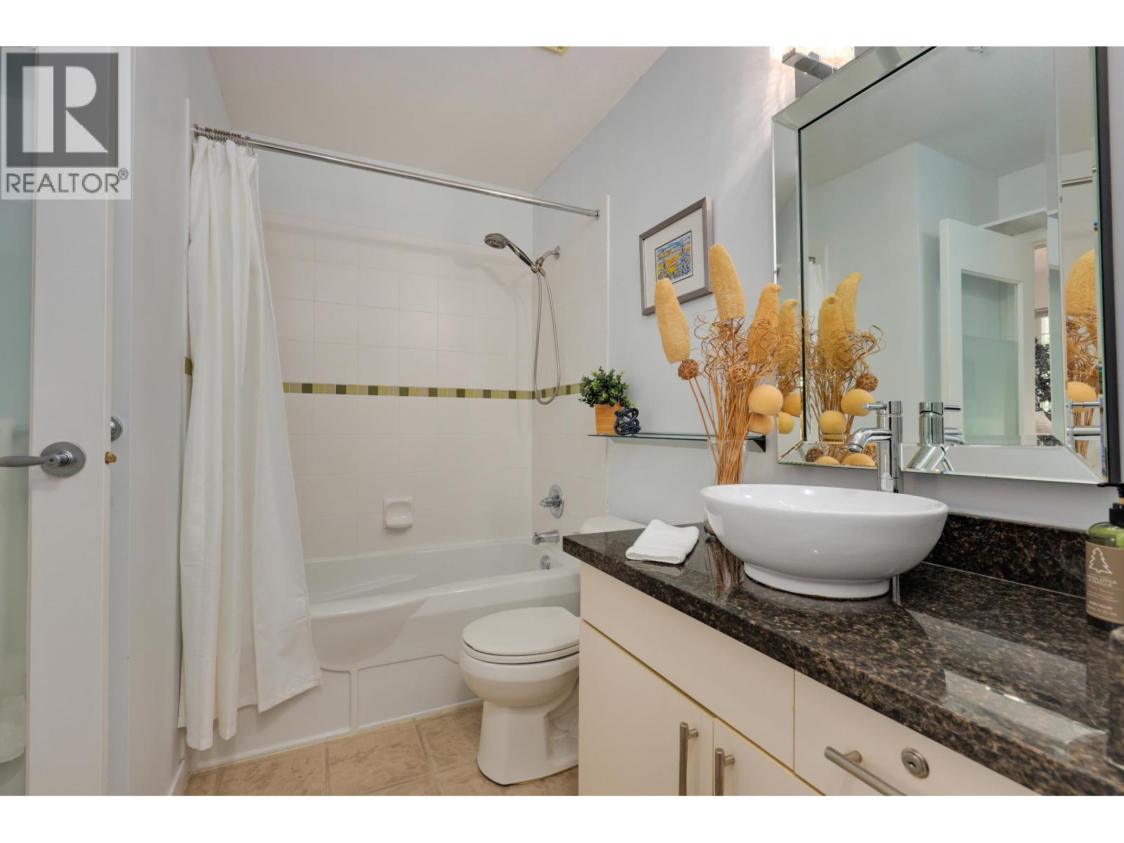 304 1388 Nelson Street, Vancouver, British Columbia  V6E 1J9 - Photo 15 - R3095161