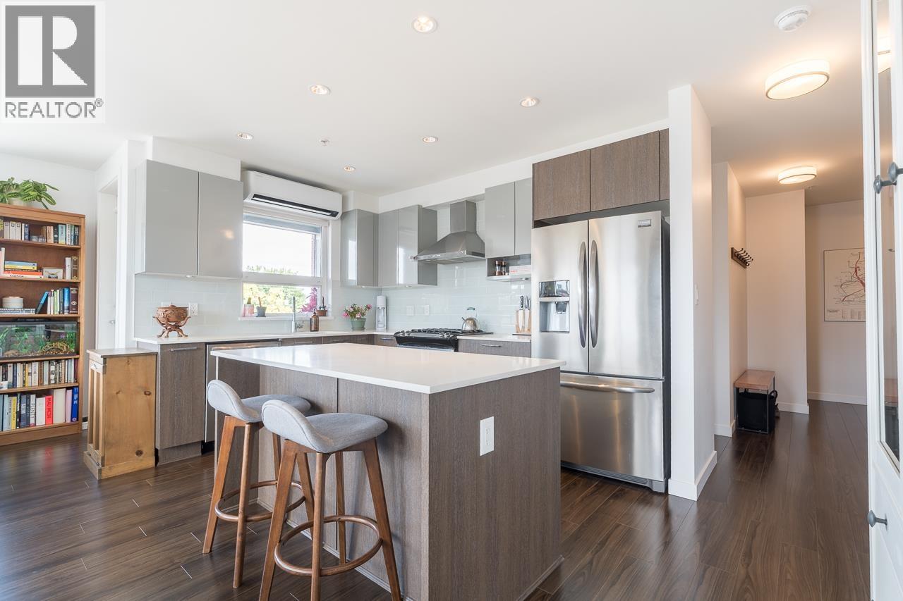 306 202 E 24th Avenue, Vancouver, British Columbia  V5V 1Z6 - Photo 2 - R3095182