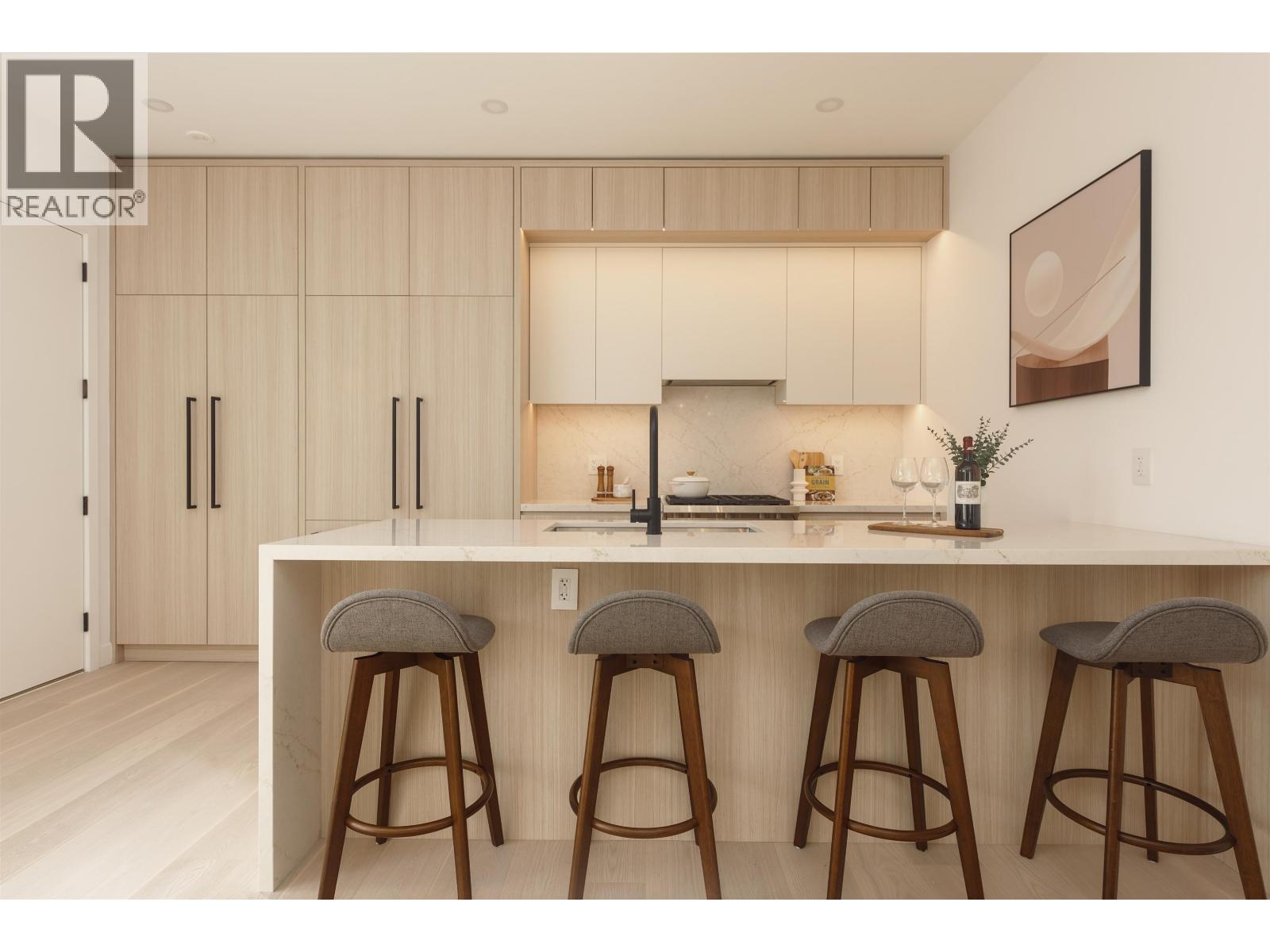 1 2755 W 11th Avenue, Vancouver, British Columbia  V6K 2L8 - Photo 5 - R3095197