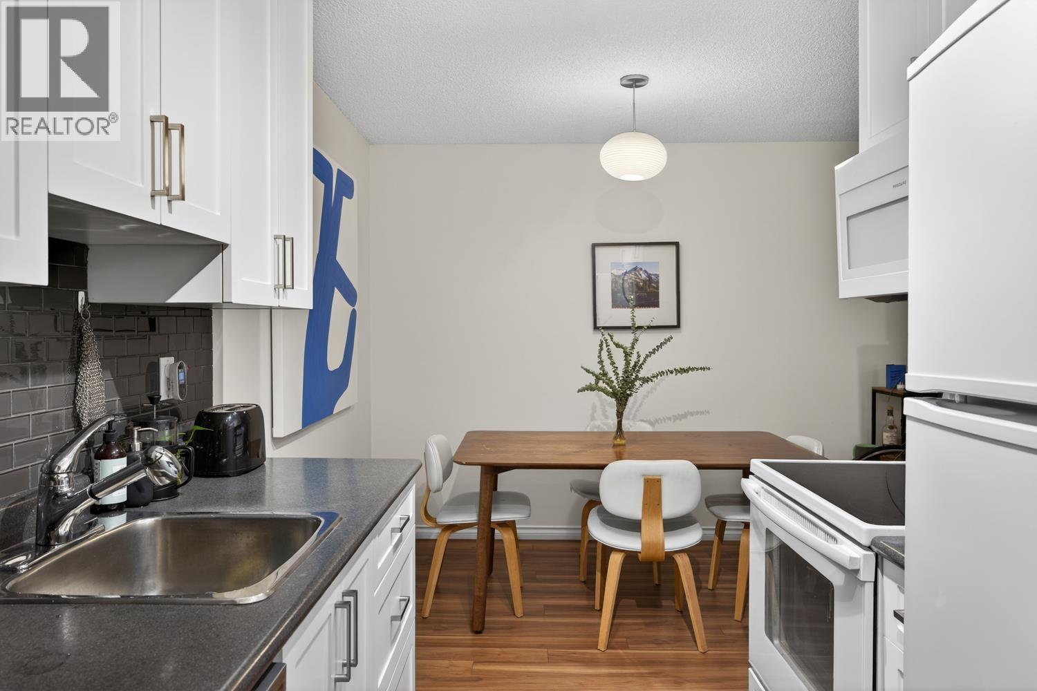 326 680 E 5th Avenue, Vancouver, British Columbia  V5T 1J2 - Photo 17 - R3095200