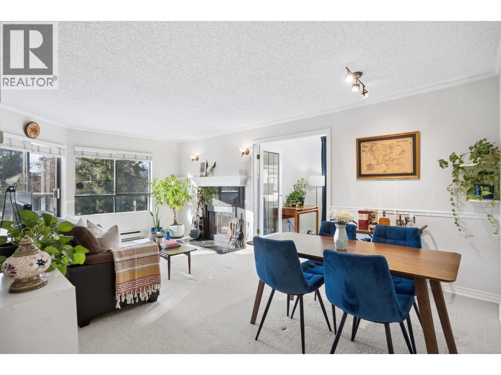 302 1750 Augusta Avenue, Burnaby, British Columbia  V5A 2V6 - Photo 1 - R3095201