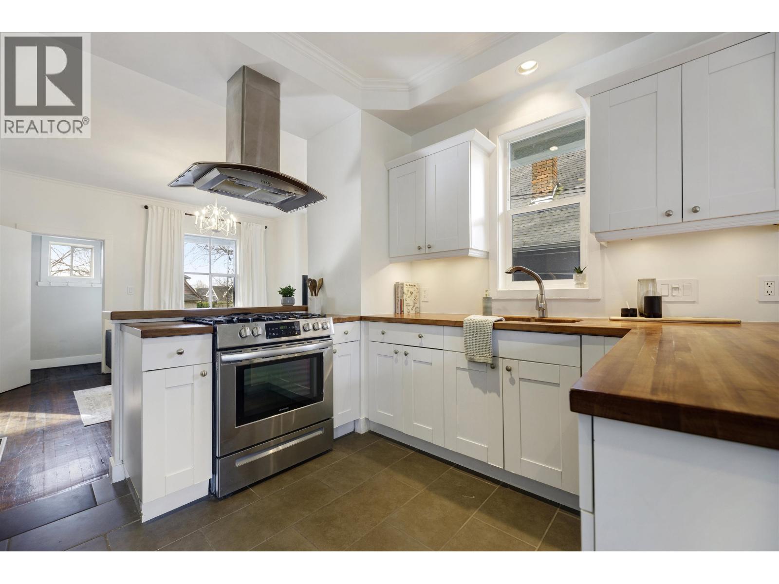 1923 E 1st Avenue, Vancouver, British Columbia  V5N 1B3 - Photo 3 - R3095206