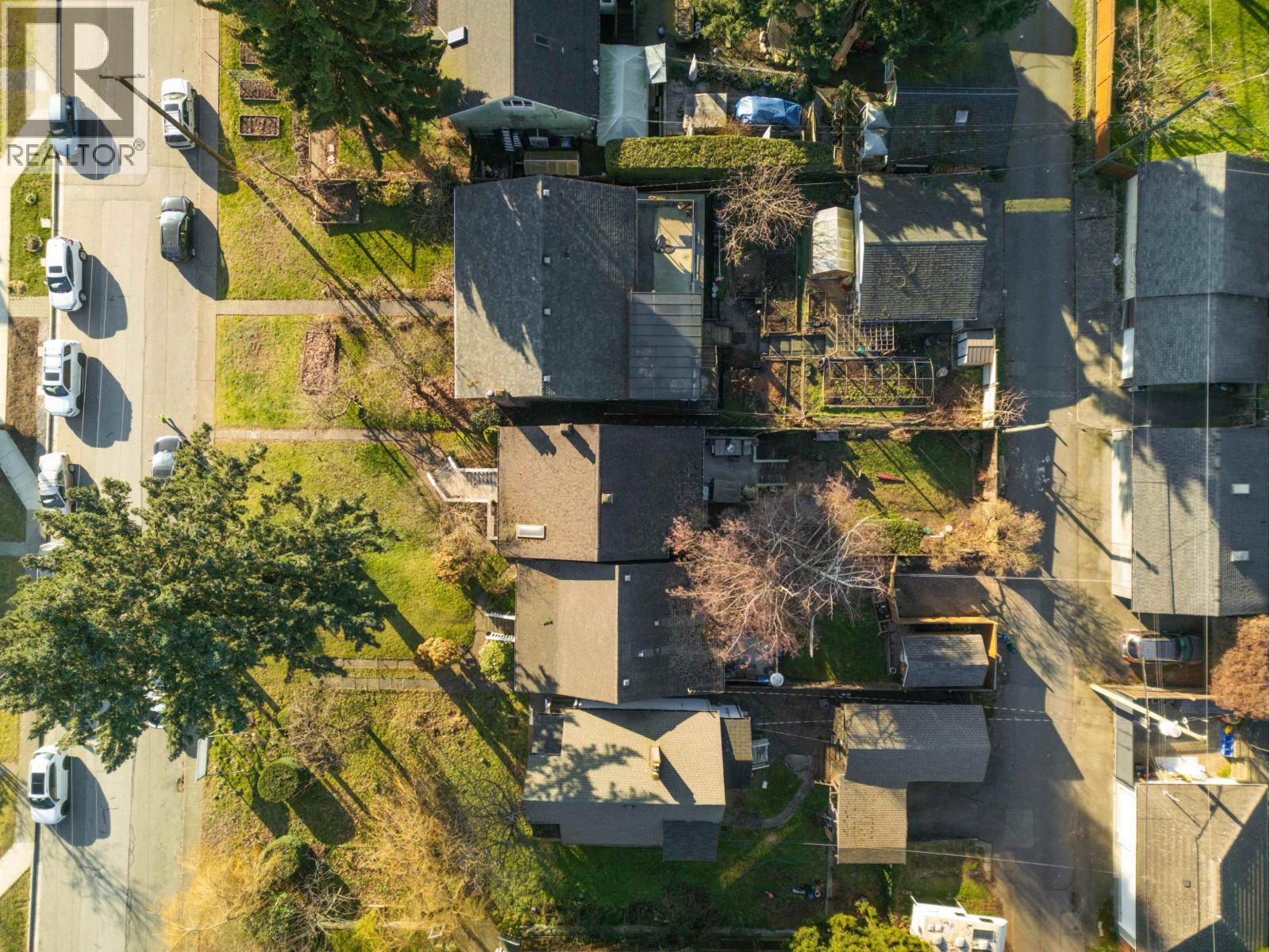 612 E 4th Street, North Vancouver, British Columbia  V7L 1J8 - Photo 22 - R3095207