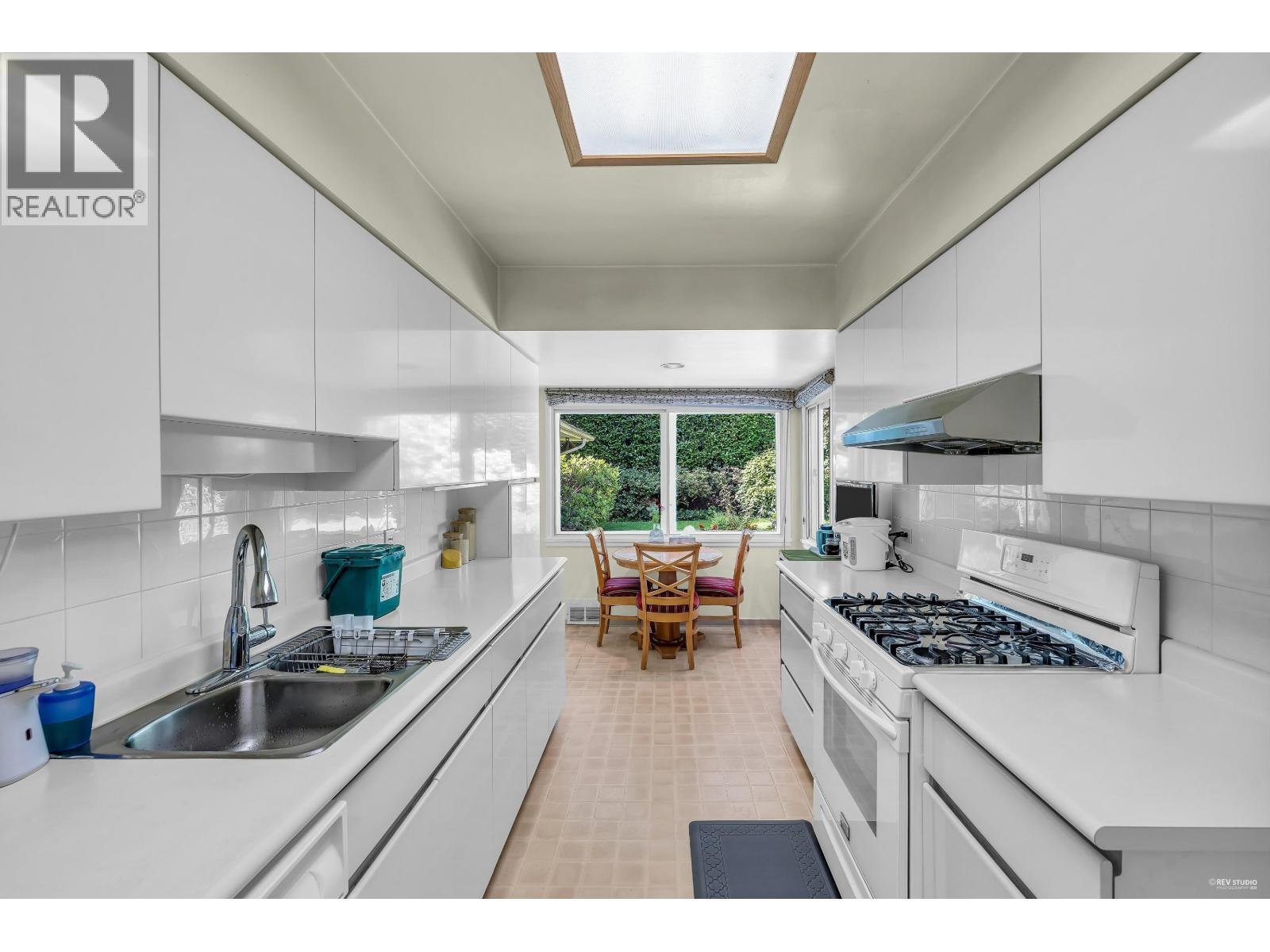 1258 W 33rd Avenue, Vancouver, British Columbia  V6M 1A5 - Photo 11 - R3095212