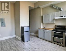 202 - 490 QUEEN STREET W, Toronto, Ontario