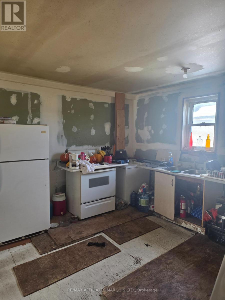 56 Marlborough Street, North Glengarry, Ontario  K0C 1T0 - Photo 7 - X12837066