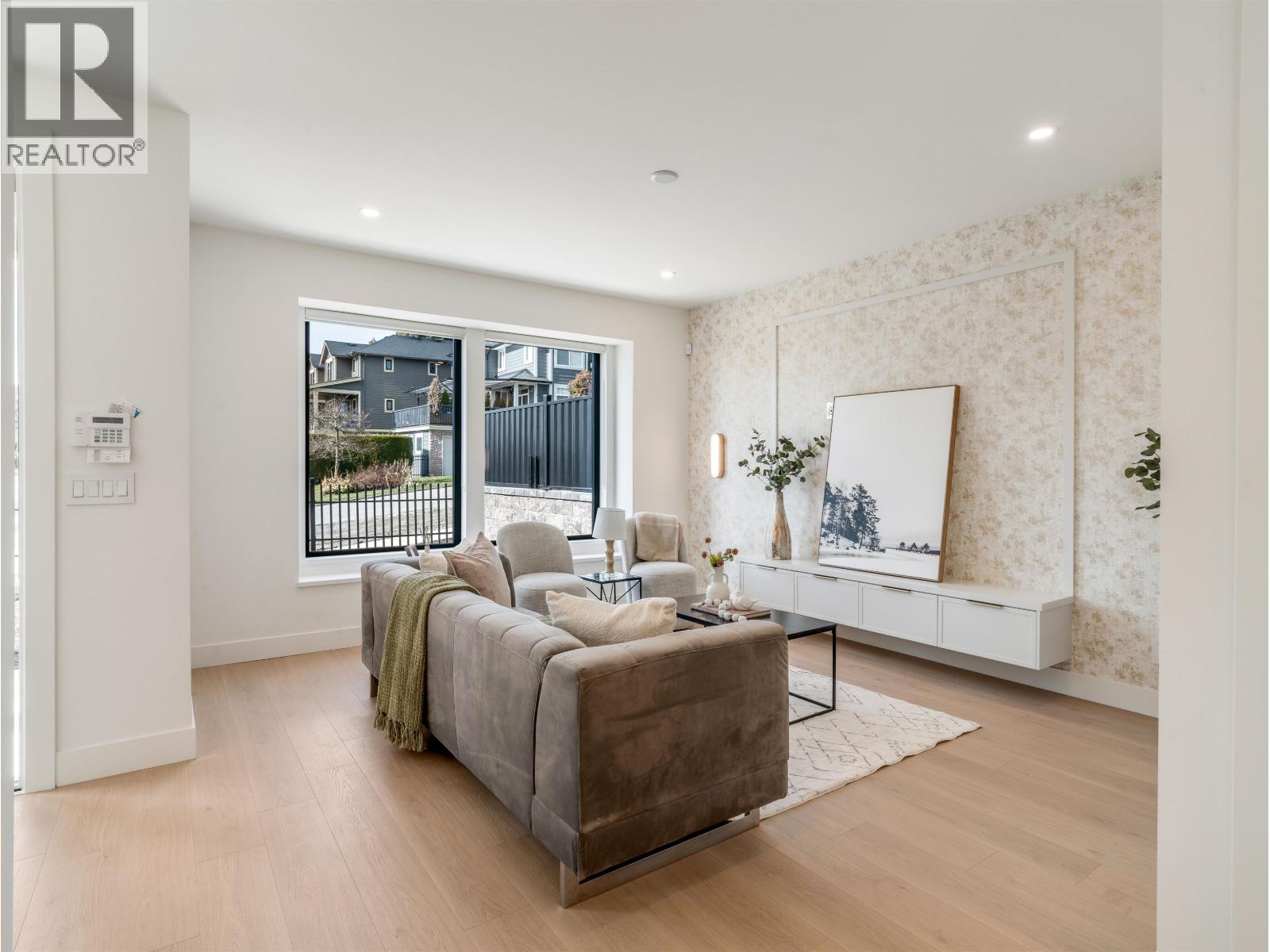 103 359 Laval Street, Coquitlam, British Columbia  V3K 4W7 - Photo 8 - R3094835