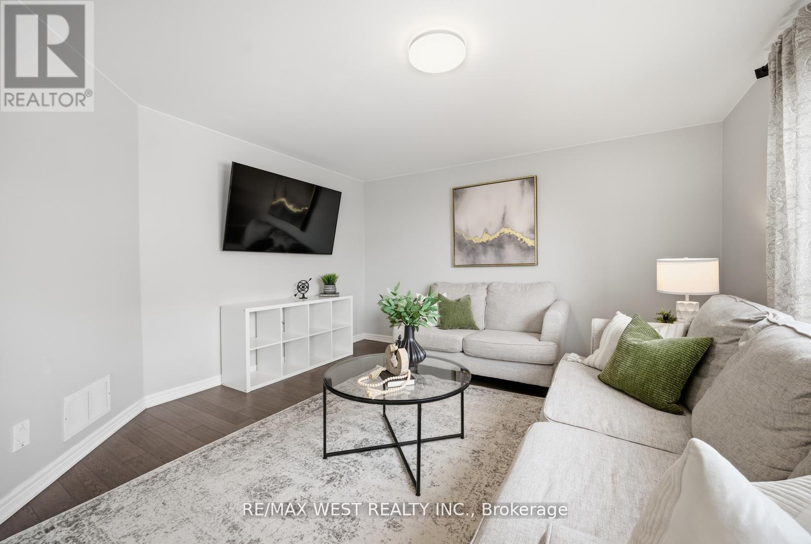 5 Smith Street, New Tecumseth, Ontario  L9R 1Z8 - Photo 10 - N12837072