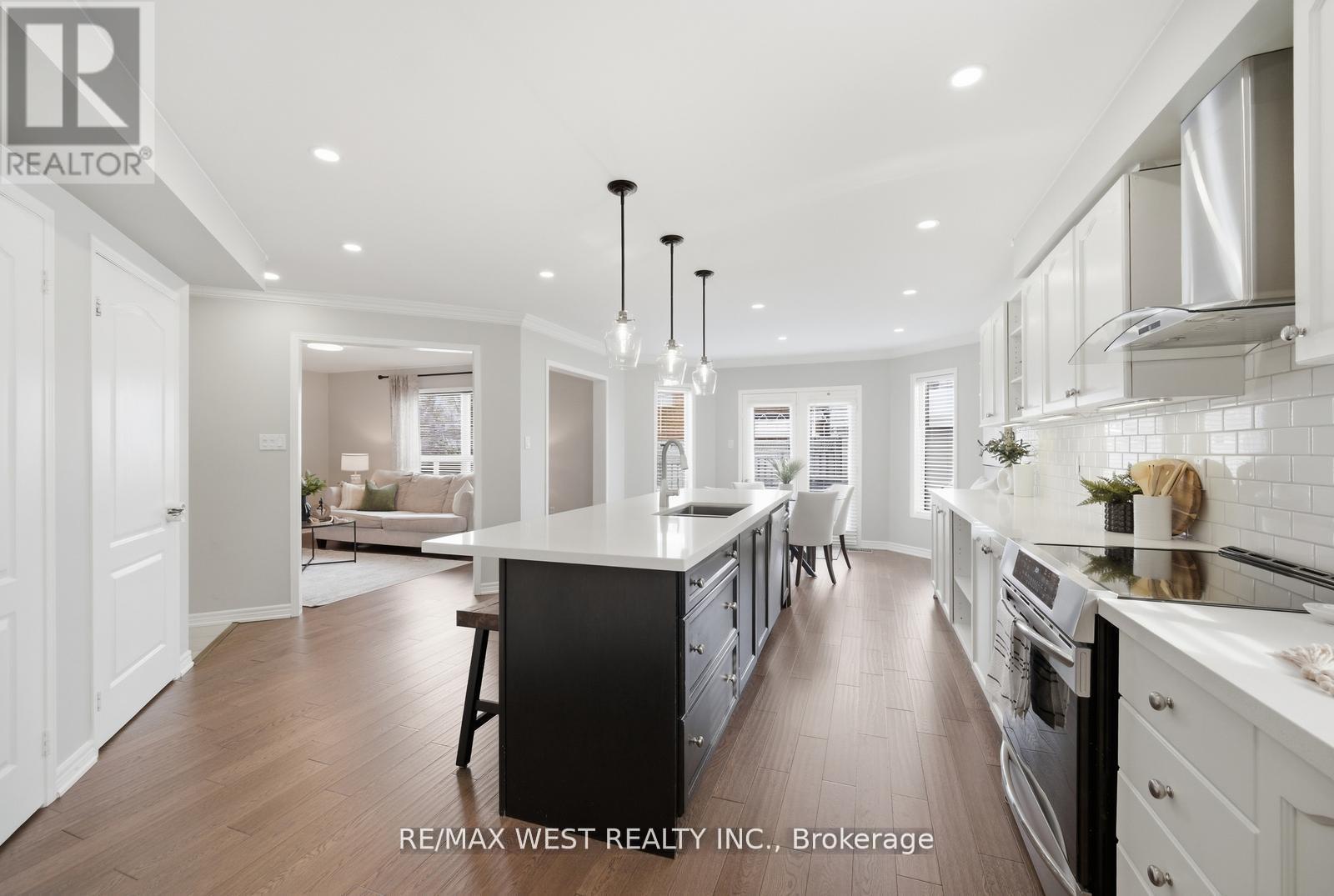 5 Smith Street, New Tecumseth, Ontario  L9R 1Z8 - Photo 18 - N12837072