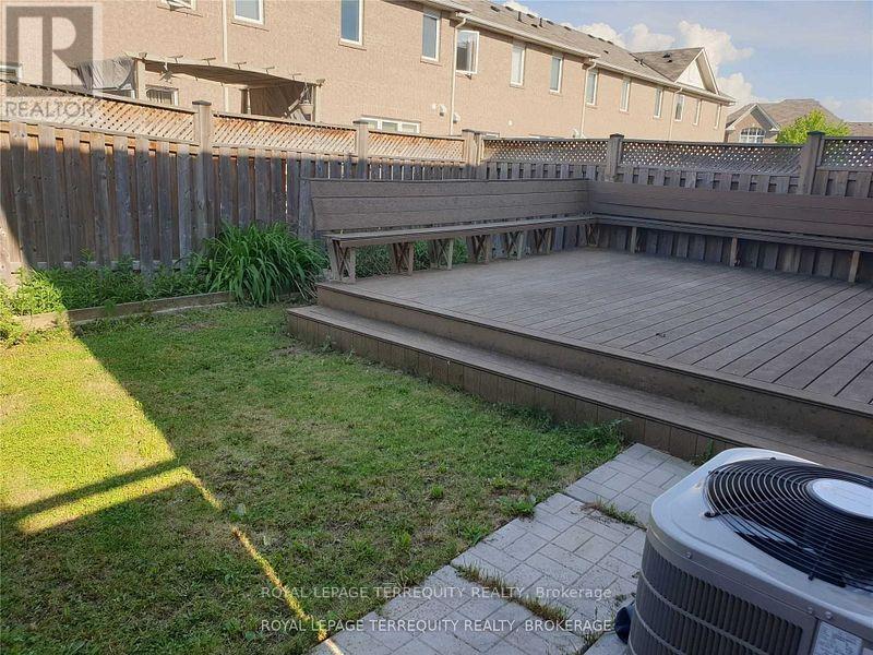 11 Prebble Drive, Markham, Ontario  L6E 0L8 - Photo 4 - N12837090