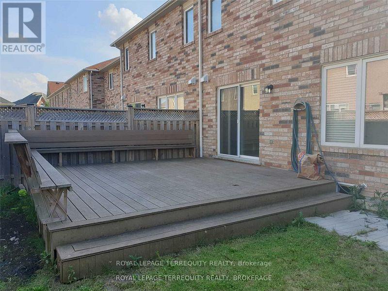 11 Prebble Drive, Markham, Ontario  L6E 0L8 - Photo 5 - N12837090