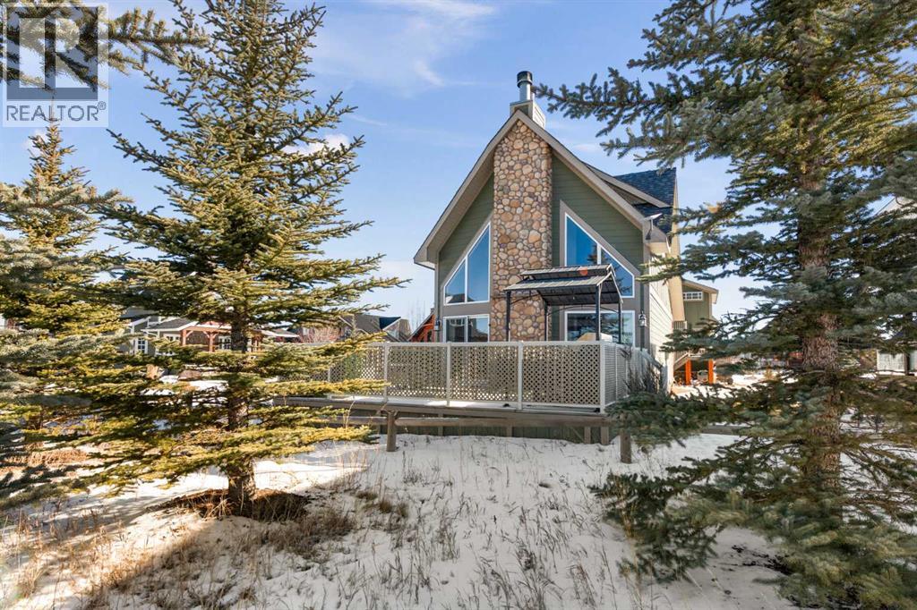 503 Cottageclub Bay, Rural Rocky View County, Alberta  T4C 1B1 - Photo 5 - A2287380