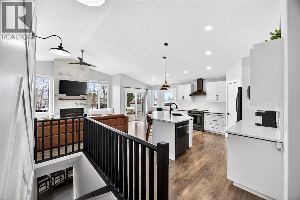 4 Champion Road, Carstairs, Alberta  T0M 0N0 - Photo 3 - A2288886