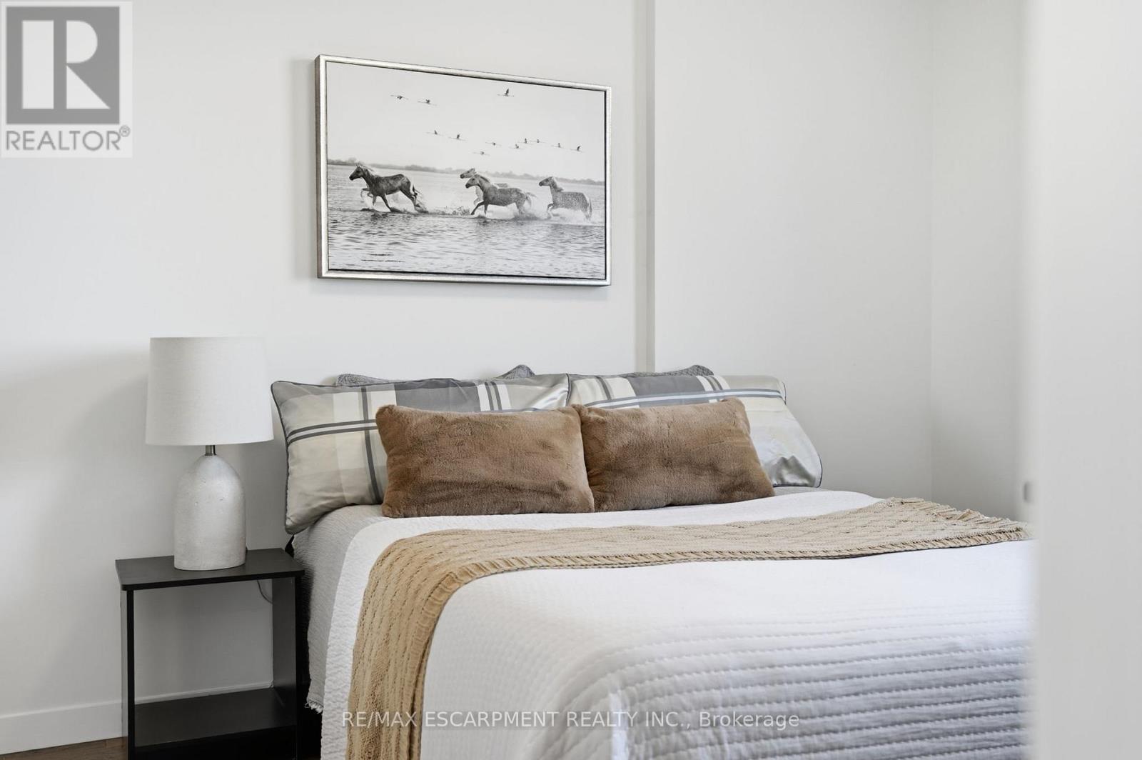 307 - 467 Charlton Avenue E, Hamilton, Ontario  L8N 0B3 - Photo 18 - X12837088