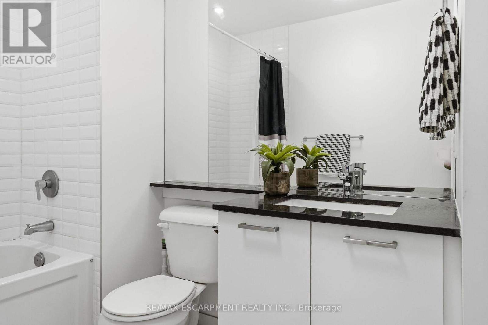 307 - 467 Charlton Avenue E, Hamilton, Ontario  L8N 0B3 - Photo 20 - X12837088