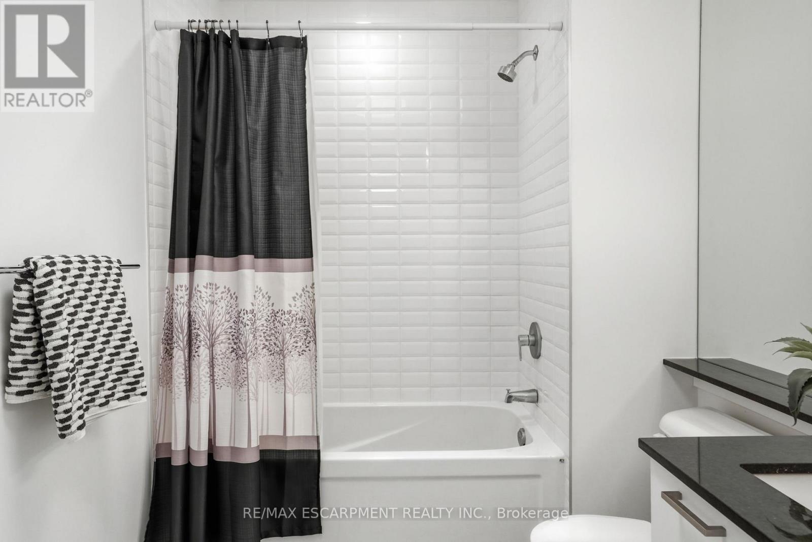 307 - 467 Charlton Avenue E, Hamilton, Ontario  L8N 0B3 - Photo 21 - X12837088