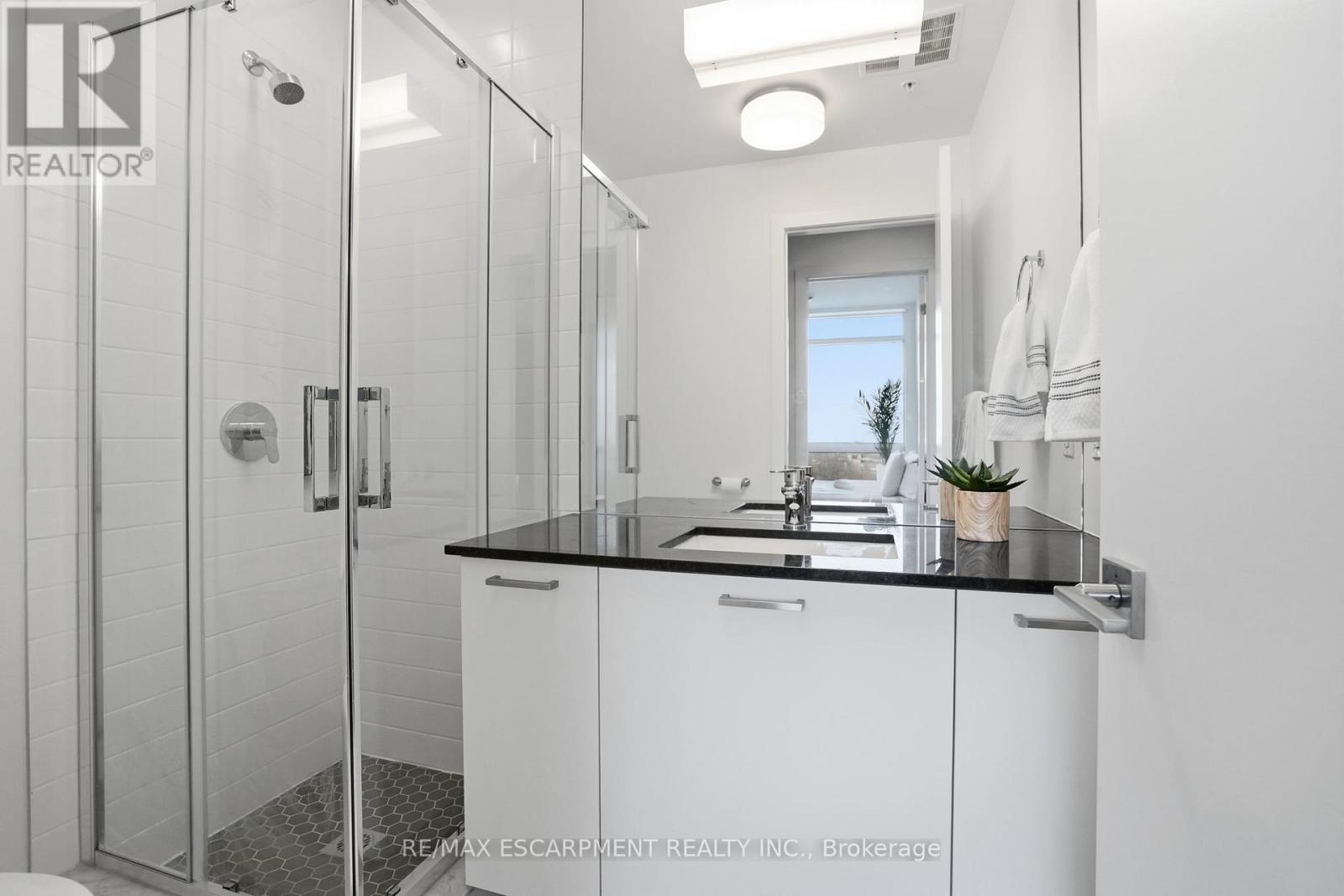 307 - 467 Charlton Avenue E, Hamilton, Ontario  L8N 0B3 - Photo 26 - X12837088