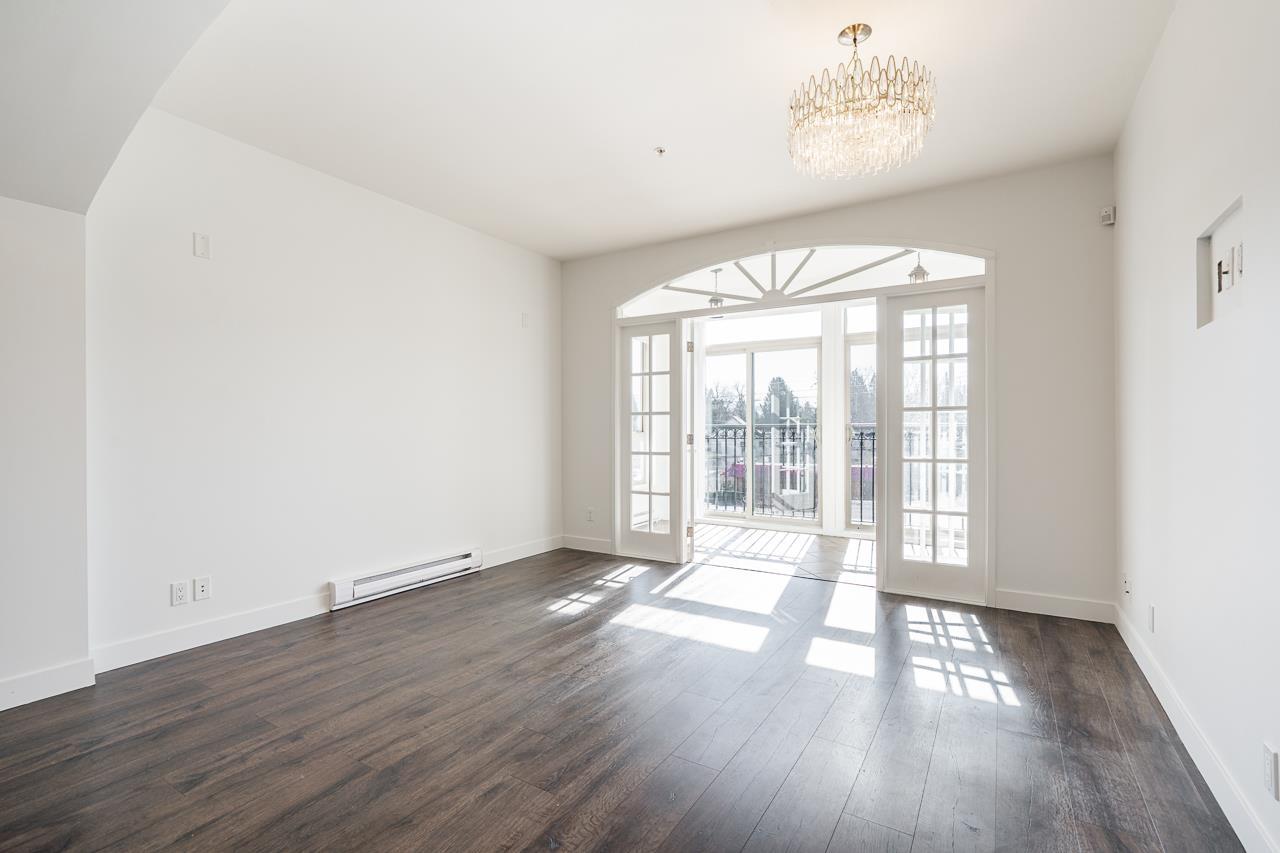 211 33485 South Fraser Way, Abbotsford, British Columbia  V2S 8P9 - Photo 2 - R3095227