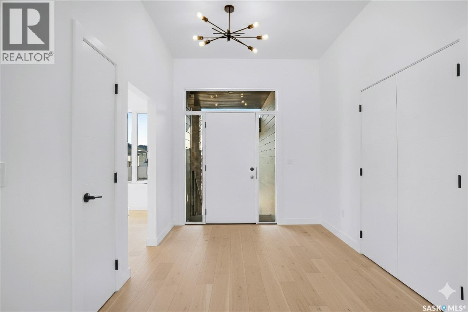 204 Settler Crescent, Warman, Saskatchewan  S0K 4S5 - Photo 3 - SK029541