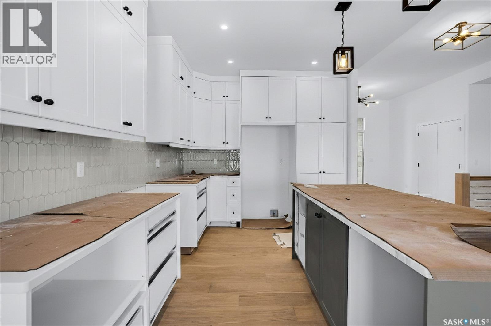 204 Settler Crescent, Warman, Saskatchewan  S0K 4S5 - Photo 4 - SK029541