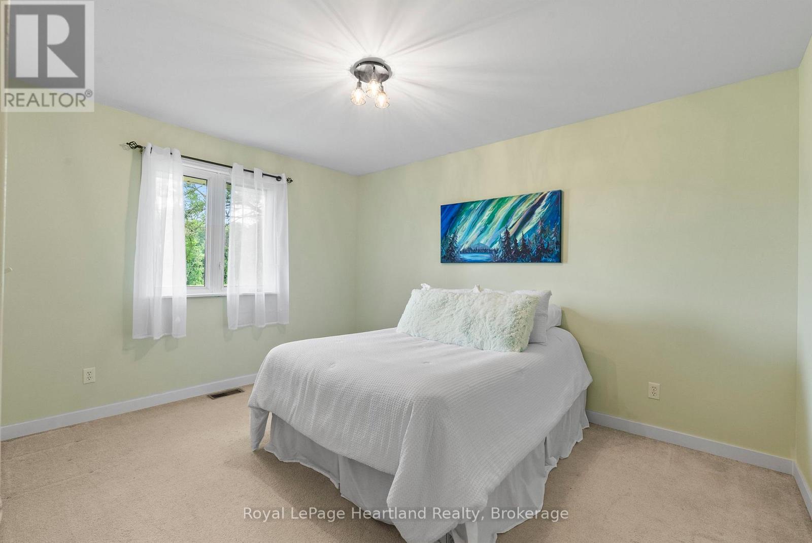 9462 Ayton Road, Minto, Ontario  N0G 1Z0 - Photo 22 - X12837180