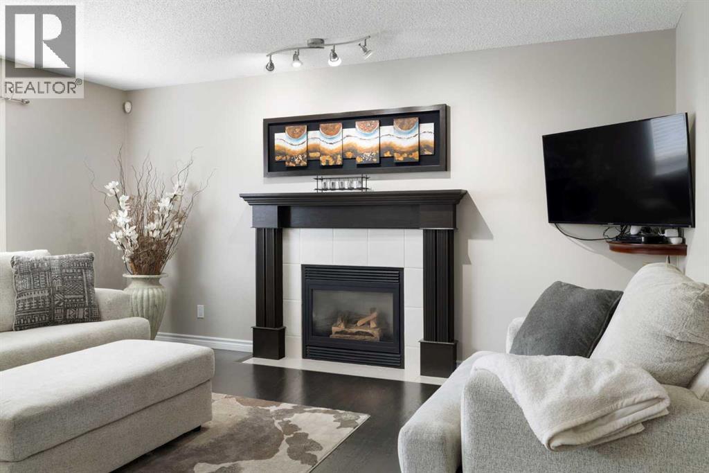 356 Douglas Ridge Green Se, Calgary, Alberta  T2Z 2Z9 - Photo 14 - A2288785