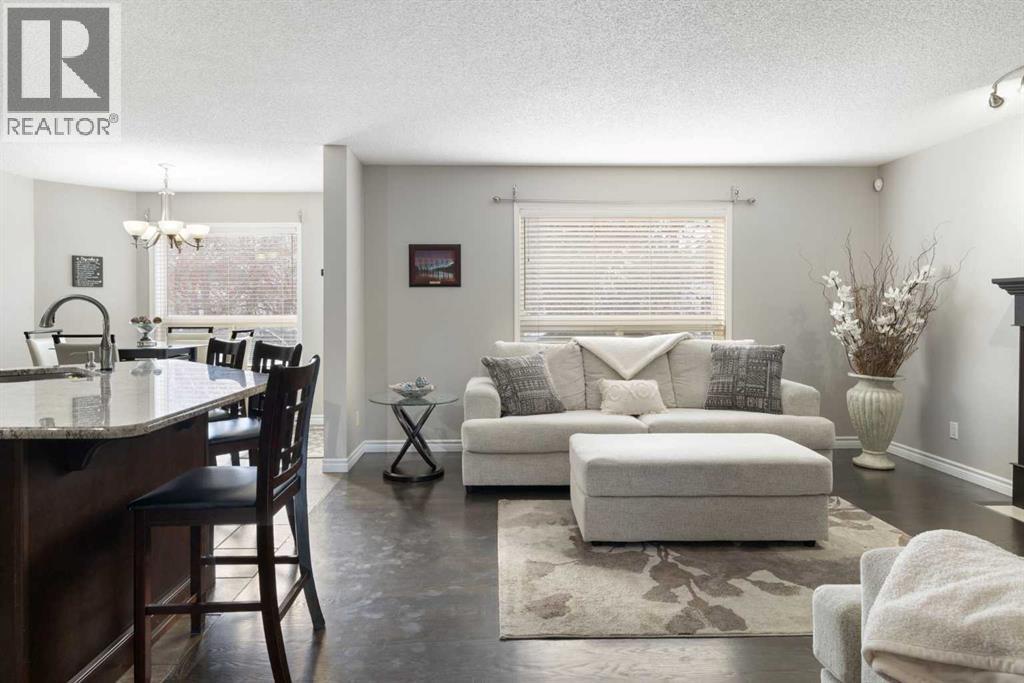 356 Douglas Ridge Green Se, Calgary, Alberta  T2Z 2Z9 - Photo 15 - A2288785