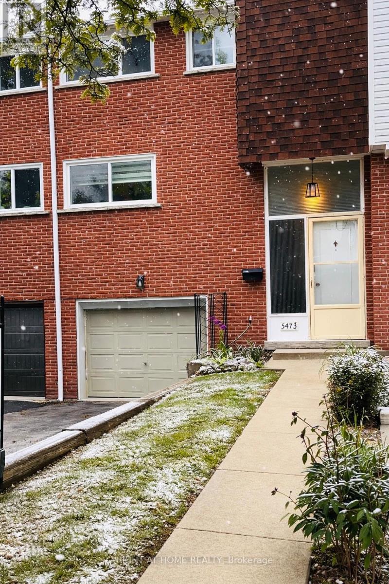 5473 Schueller Crescent, Burlington, Ontario  L7L 3T1 - Photo 2 - W12814126