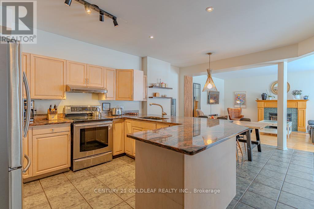 1075 North River Road, Ottawa, Ontario  K1K 3V9 - Photo 13 - X12837124