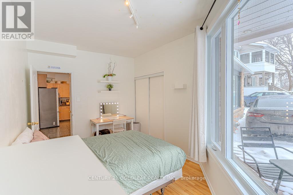 1075 North River Road, Ottawa, Ontario  K1K 3V9 - Photo 18 - X12837124