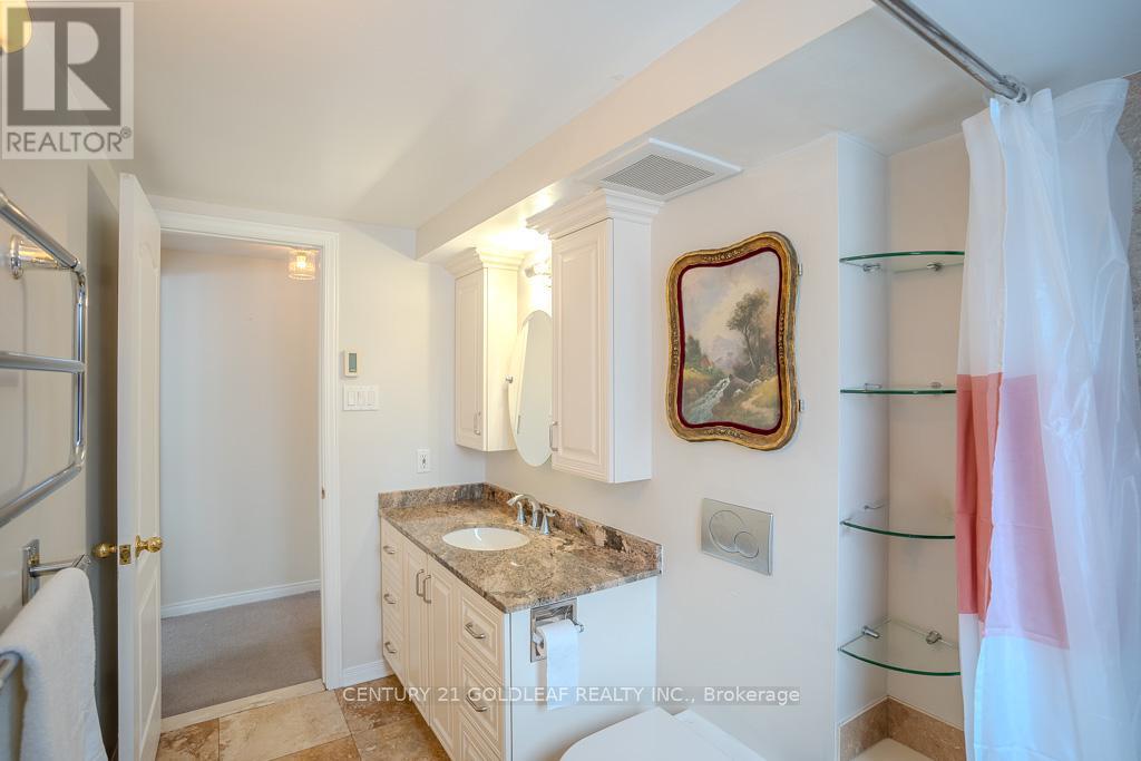 1075 North River Road, Ottawa, Ontario  K1K 3V9 - Photo 30 - X12837124