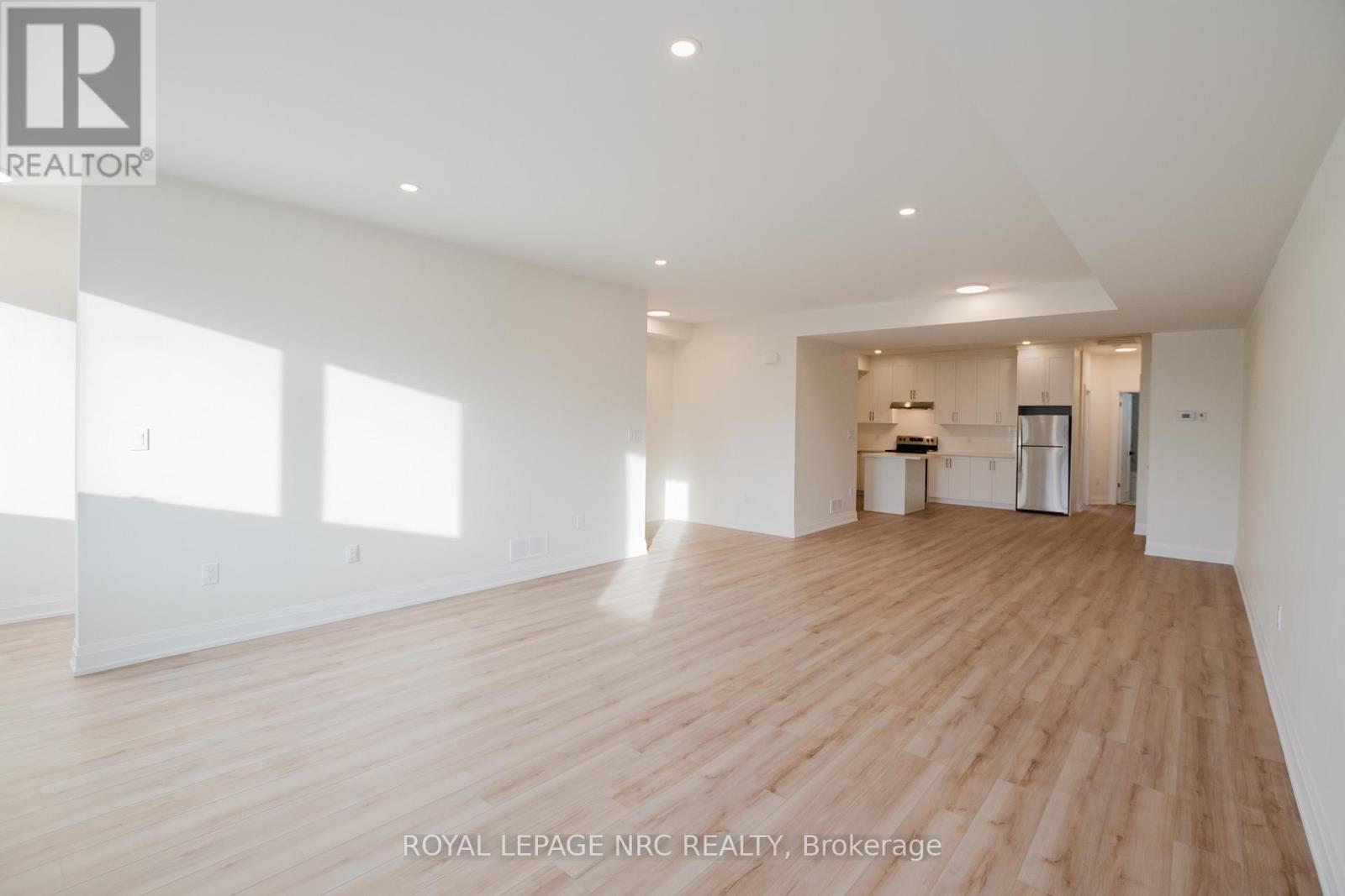 103a - 103 Southworth Street N, Welland, Ontario  L3B 1Y7 - Photo 13 - X12837108