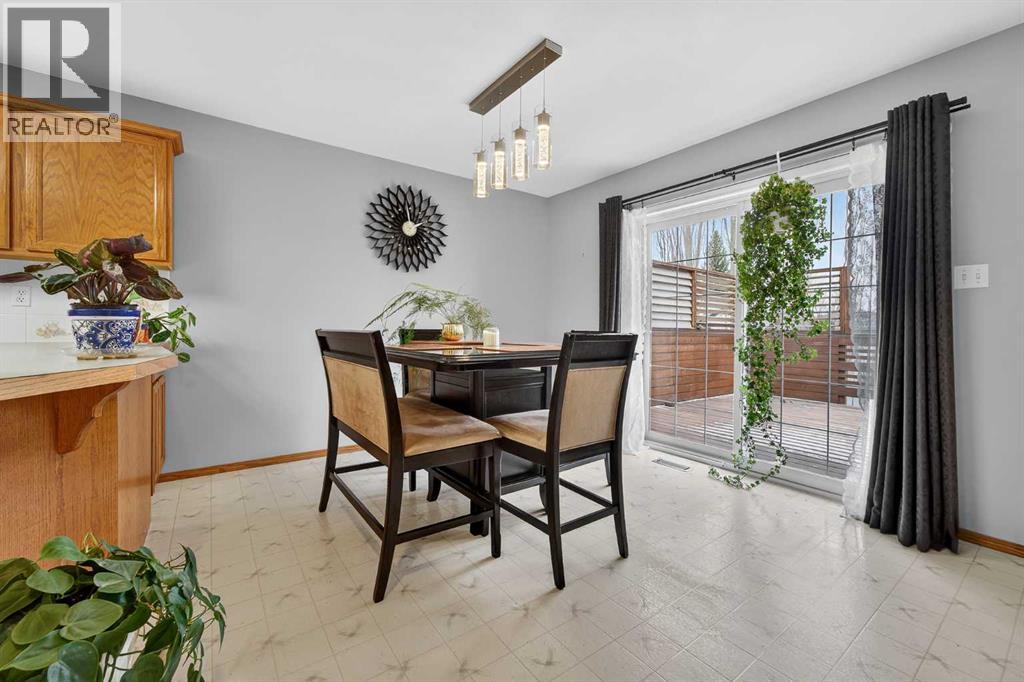 95 Stoney Crescent W, Lethbridge, Alberta  T1K 7B2 - Photo 10 - A2289473