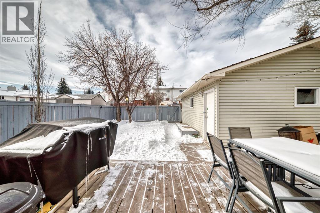 208 Woodbine Boulevard Sw, Calgary, Alberta  T2W 4K5 - Photo 40 - A2288115