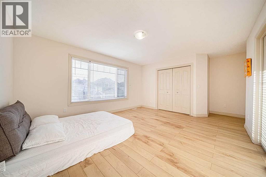 22 Royal Birch Way Nw, Calgary, Alberta  T3G 5X8 - Photo 16 - A2288763